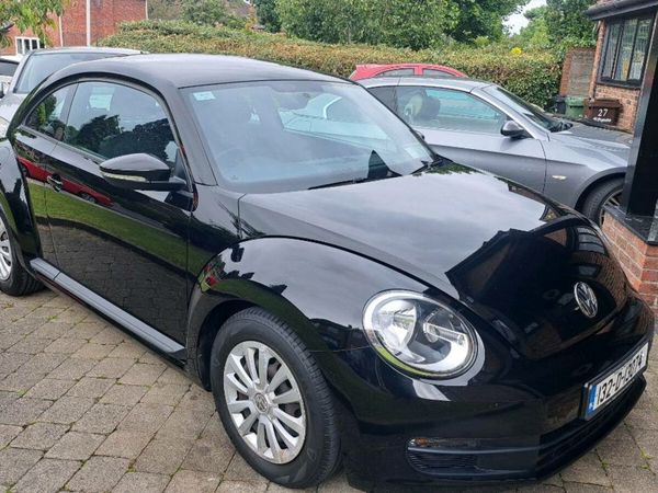 Volkswagen Beetle Hatchback, Petrol, 2013, Black