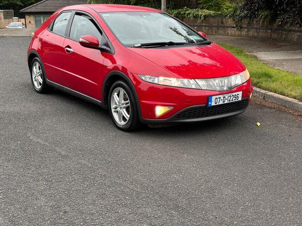 Honda Civic Hatchback, Petrol, 2007, Red