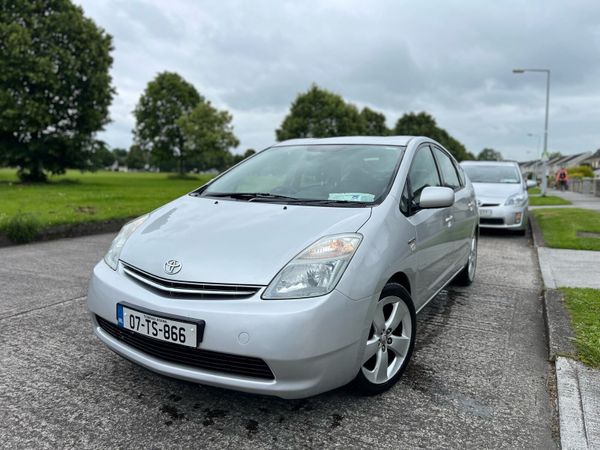Toyota Prius Hatchback, Petrol Hybrid, 2007, Silver