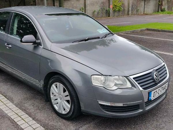 Volkswagen Passat Saloon, Diesel, 2007, Grey