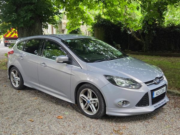 Ford Focus Hatchback, Diesel, 2014, Silver