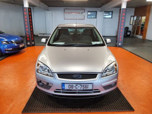 Ford Focus Hatchback, Petrol, 2008, Silver