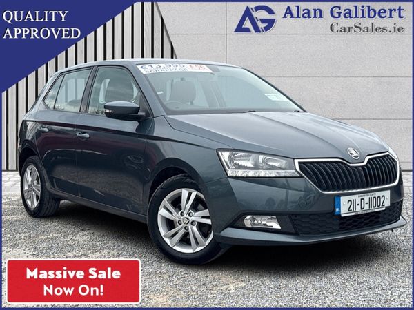 Skoda Fabia Hatchback, Petrol, 2021, Grey