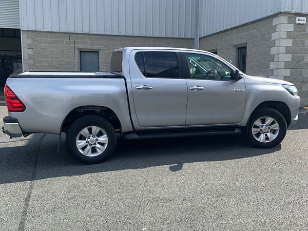 Toyota Hilux Pick Up, Diesel, 2019, Grey