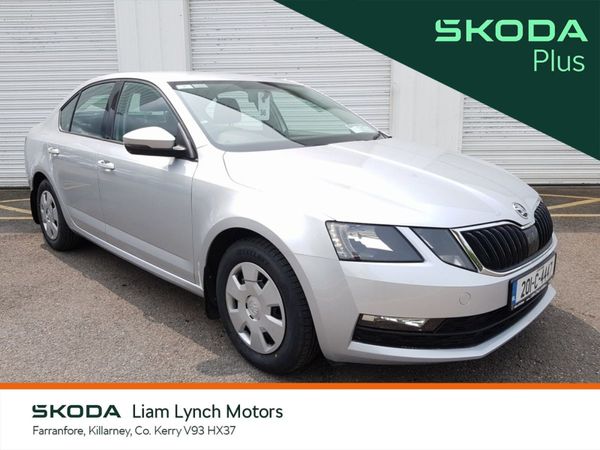 Skoda Octavia Saloon, Diesel, 2020, Grey