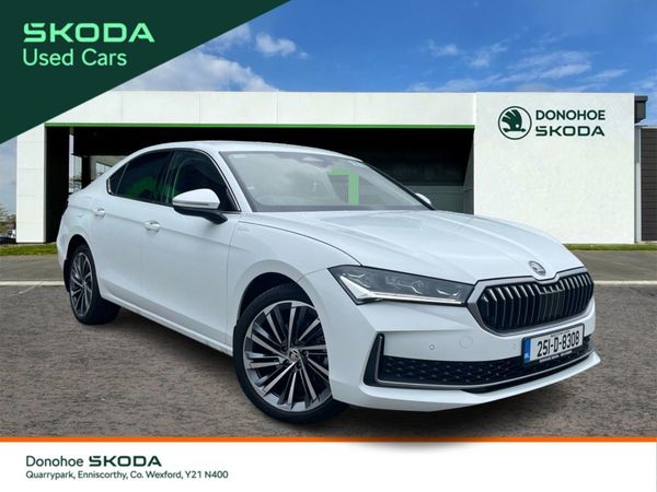 Skoda Superb Saloon, Diesel, 2025, White