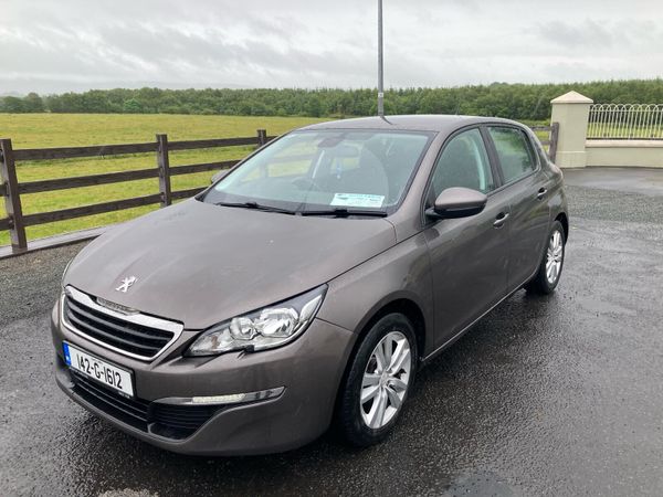Peugeot 308 Hatchback, Diesel, 2014, Grey