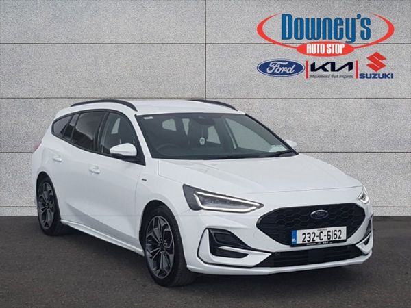 Ford Focus Estate, Petrol, 2023, White