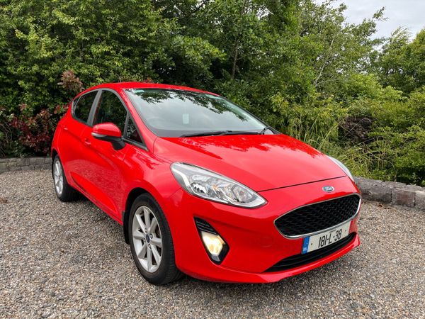 Ford Fiesta Hatchback, Petrol, 2018, Red