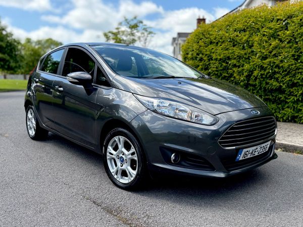 Ford Fiesta Hatchback, Petrol, 2016, Grey