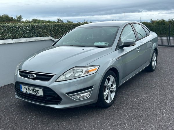 Ford Mondeo Saloon, Diesel, 2012, Silver