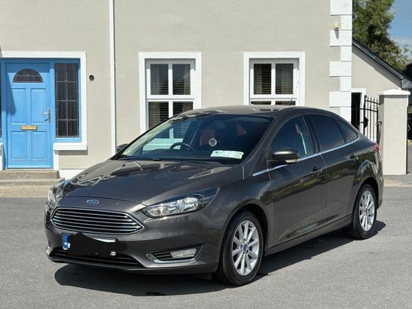 Ford Focus Saloon, Diesel, 2016, Grey