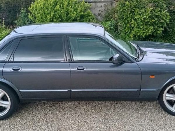 Jaguar Other Saloon, Petrol, 2002, Grey