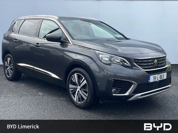 Peugeot 5008 MPV, Diesel, 2019, Grey