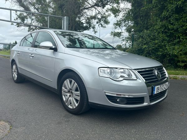 Volkswagen Passat Saloon, Petrol, 2008, Silver