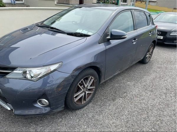 Toyota Auris Hatchback, Diesel, 2014, Blue