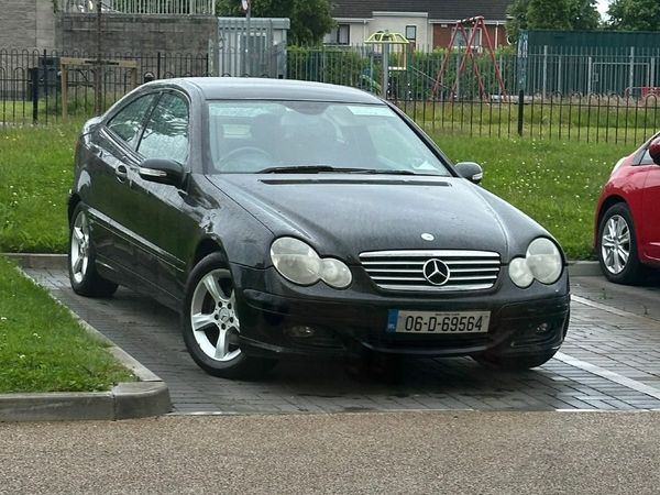 Mercedes-Benz C-Class Coupe, Petrol, 2006, Black