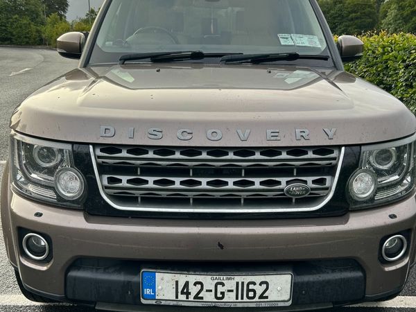 Land Rover Discovery SUV, Diesel, 2014, Gold