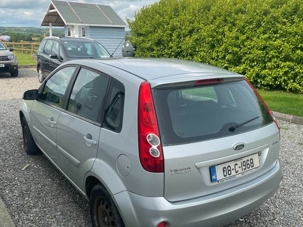 Ford Fiesta Hatchback, Petrol, 2008, Silver