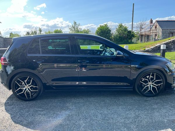 Volkswagen Golf Hatchback, Diesel, 2014, Black