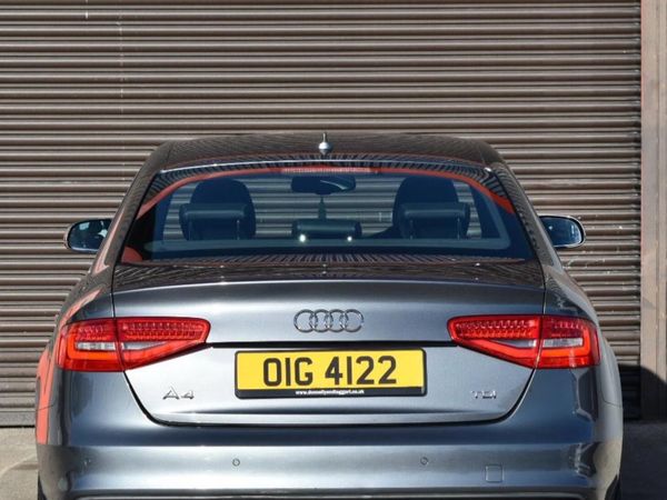 Audi A4 Saloon, Diesel, 2014, Grey