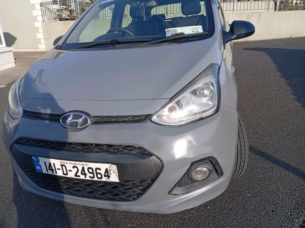 Hyundai i10 Hatchback, Petrol, 2014, Grey
