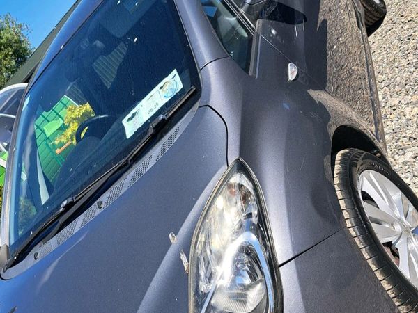 Hyundai ix20 MPV, Diesel, 2011, Grey