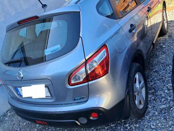 Nissan Qashqai Hatchback, Diesel, 2010, Blue