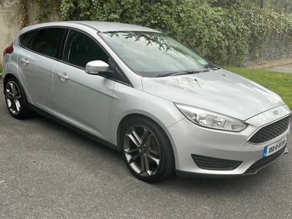 Ford Focus Hatchback, Diesel, 2015, Silver