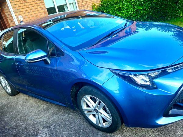 Toyota Corolla Hatchback, Petrol Hybrid, 2022, Blue