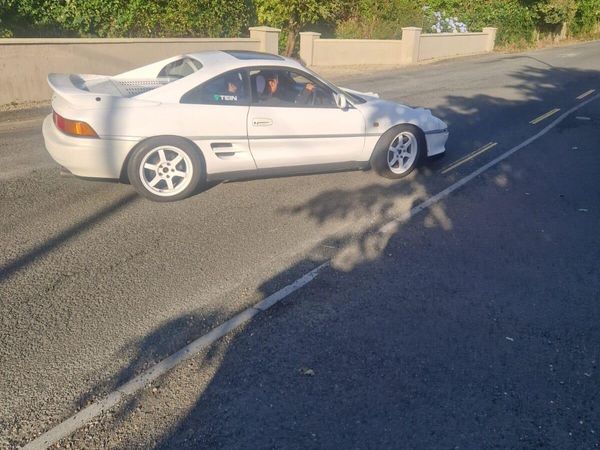 Toyota MR2 Coupe, Petrol, 1990, White