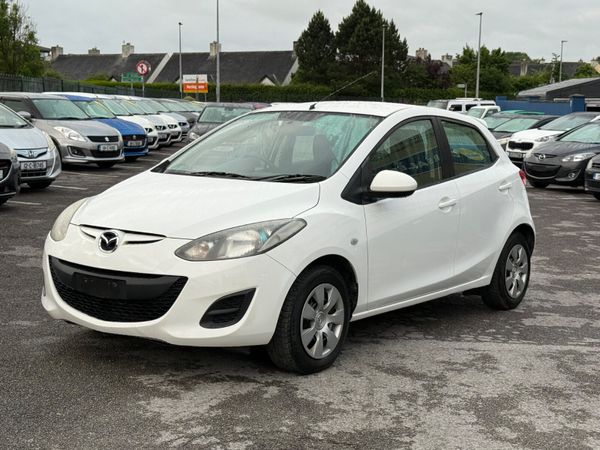 Mazda Demio Hatchback, Petrol, 2015, White