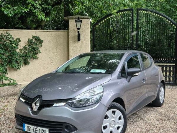Renault Clio Hatchback, Petrol, 2015, Grey