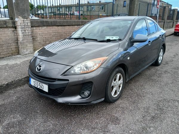 Mazda Mazda3 Saloon, Diesel, 2012, Grey