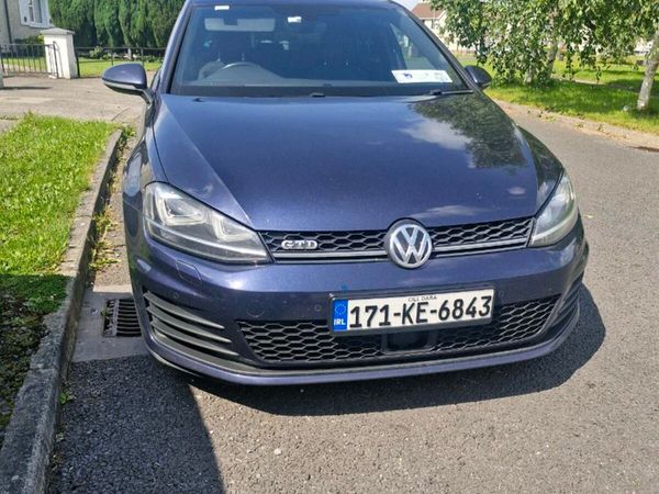 Volkswagen Golf Hatchback, Diesel, 2017, Blue