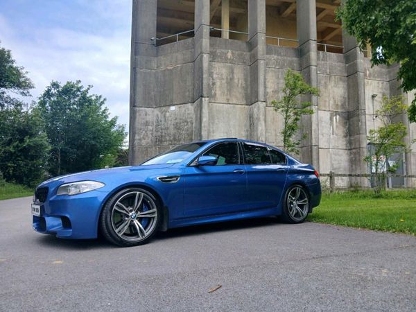 BMW M5 Saloon, Petrol, 2012, Blue