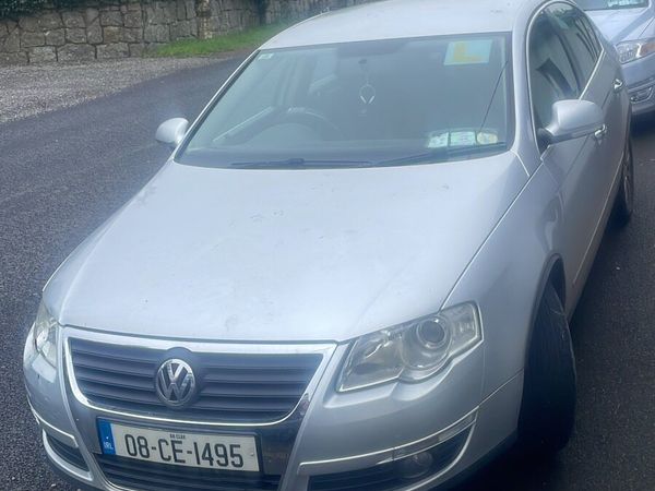 Volkswagen Passat Saloon, Petrol, 2008, Silver