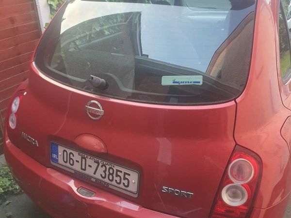 Nissan Micra Hatchback, Petrol, 2006, Red