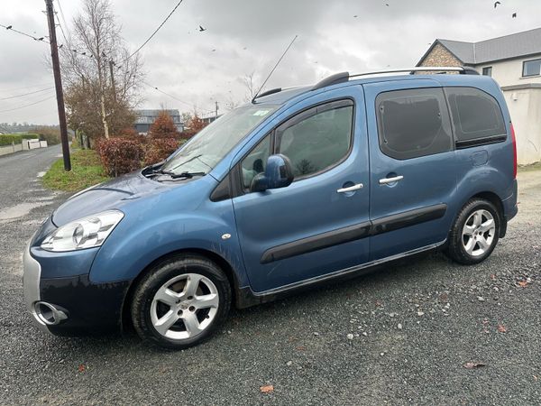 Peugeot Partner Tepee MPV, Diesel, 2012, Blue