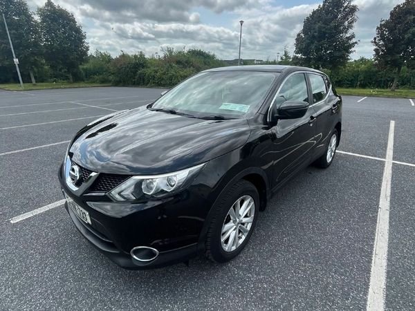 Nissan Qashqai Hatchback, Petrol, 2015, Black