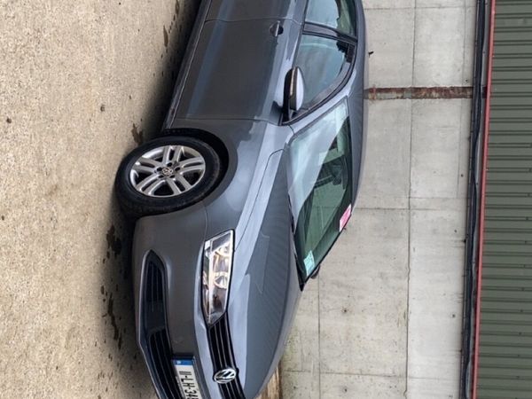 Volkswagen Jetta Saloon, Diesel, 2011, Grey