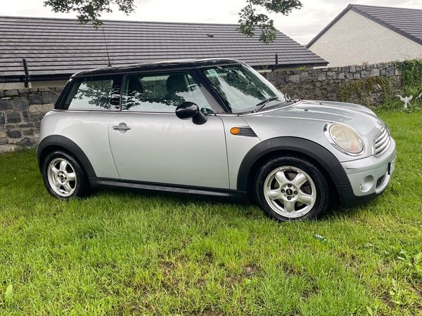 Mini Cooper Hatchback, Petrol, 2007, Silver