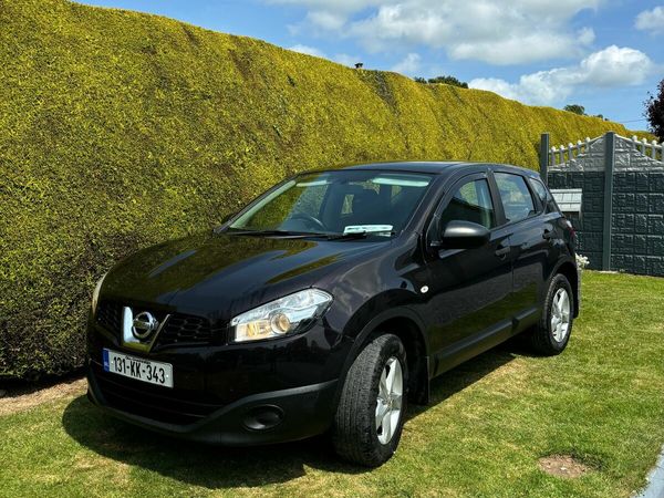 Nissan Qashqai Hatchback, Diesel, 2013, Black