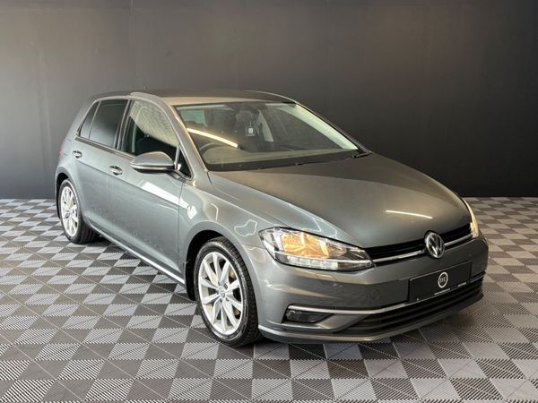 Volkswagen Golf Hatchback, Diesel, 2018, Grey