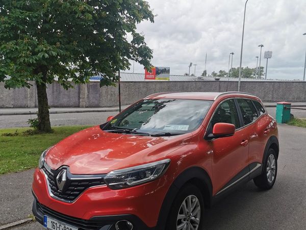 Renault Kadjar SUV, Diesel, 2016, Red