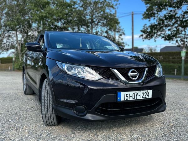 Nissan Qashqai Hatchback, Diesel, 2015, Black