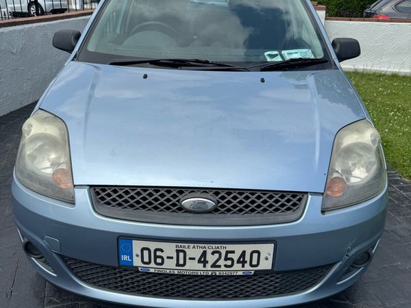 Ford Fiesta Hatchback, Petrol, 2006, Blue