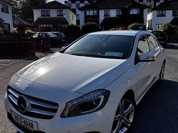 Mercedes-Benz A-Class Hatchback, Petrol, 2014, White