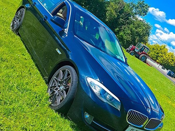 BMW 5-Series Saloon, Diesel, 2011, Black