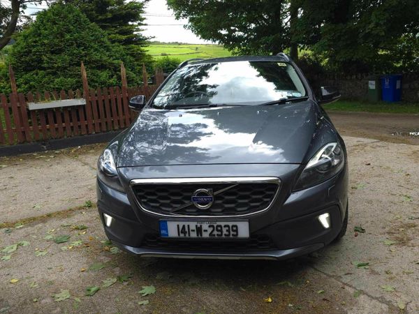 Volvo V40 Hatchback, Diesel, 2014, Grey